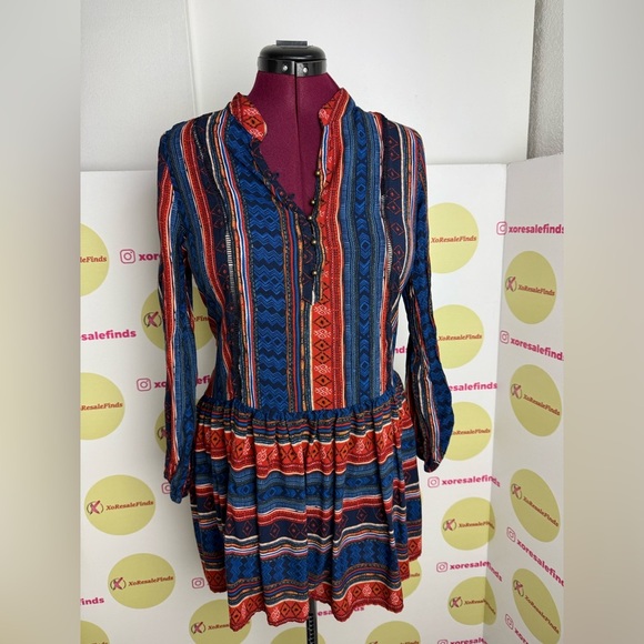 Bohemian Striped Dress - Picture 3 of 9